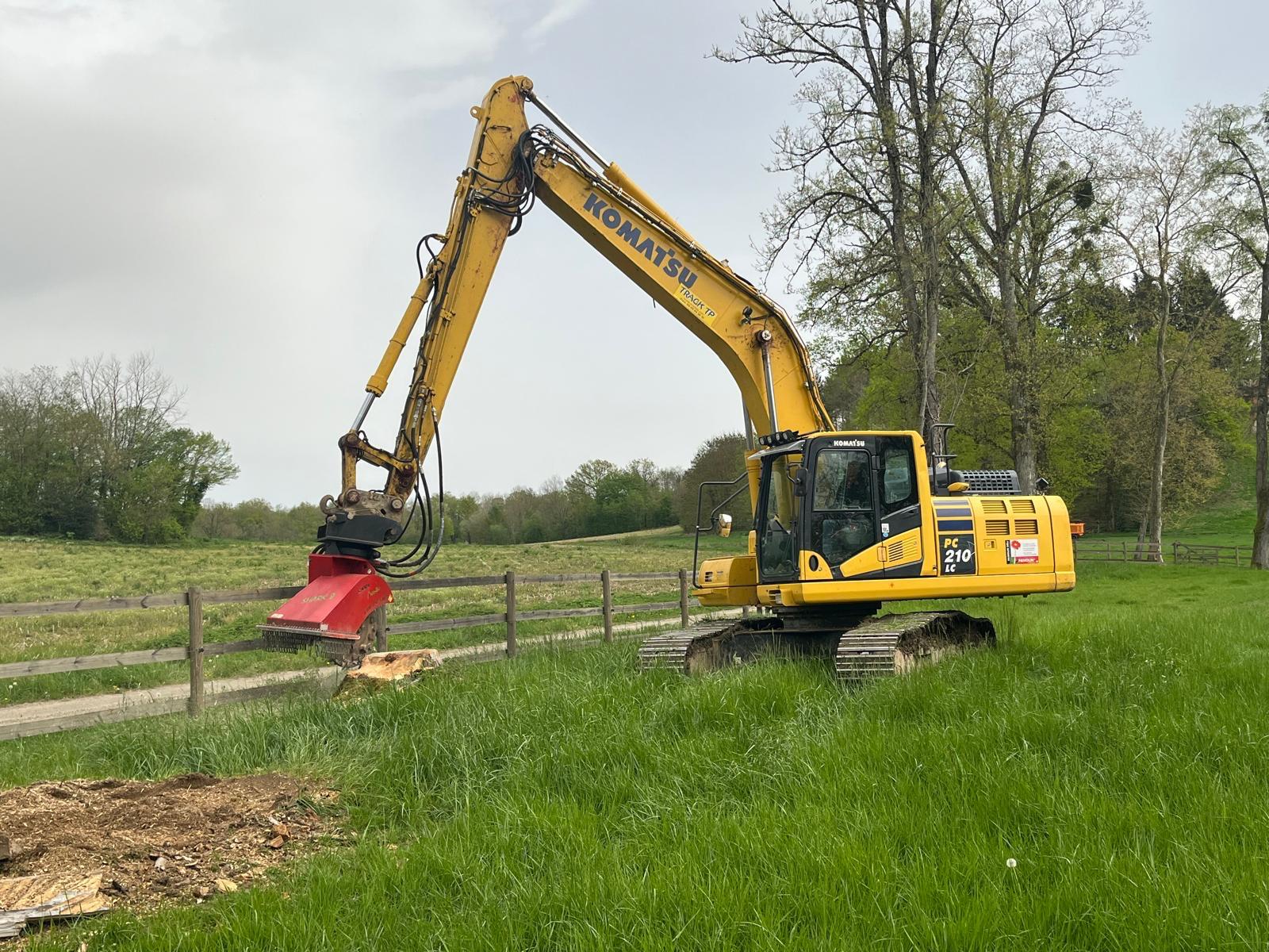 Broyage de souche dans le Jura — SAS POLYVIER